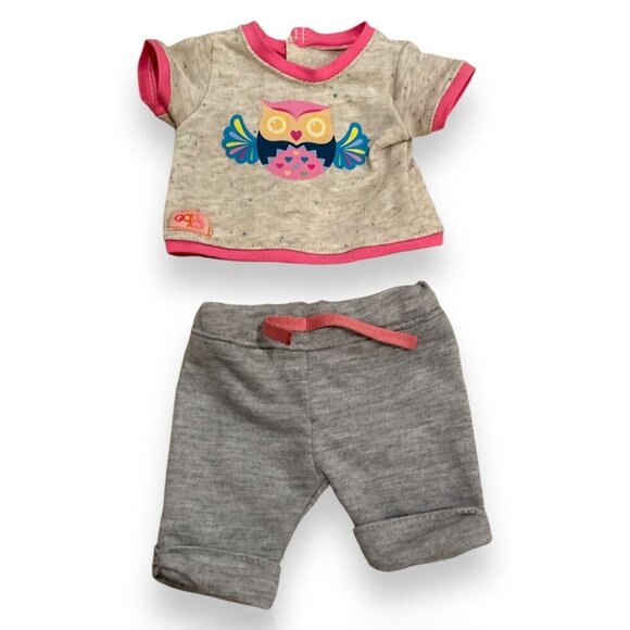 Our Generation Doll Clothes Set Of 5 Outfits With Pants Tops & a Pair of Shoes - Picture 2 of 6